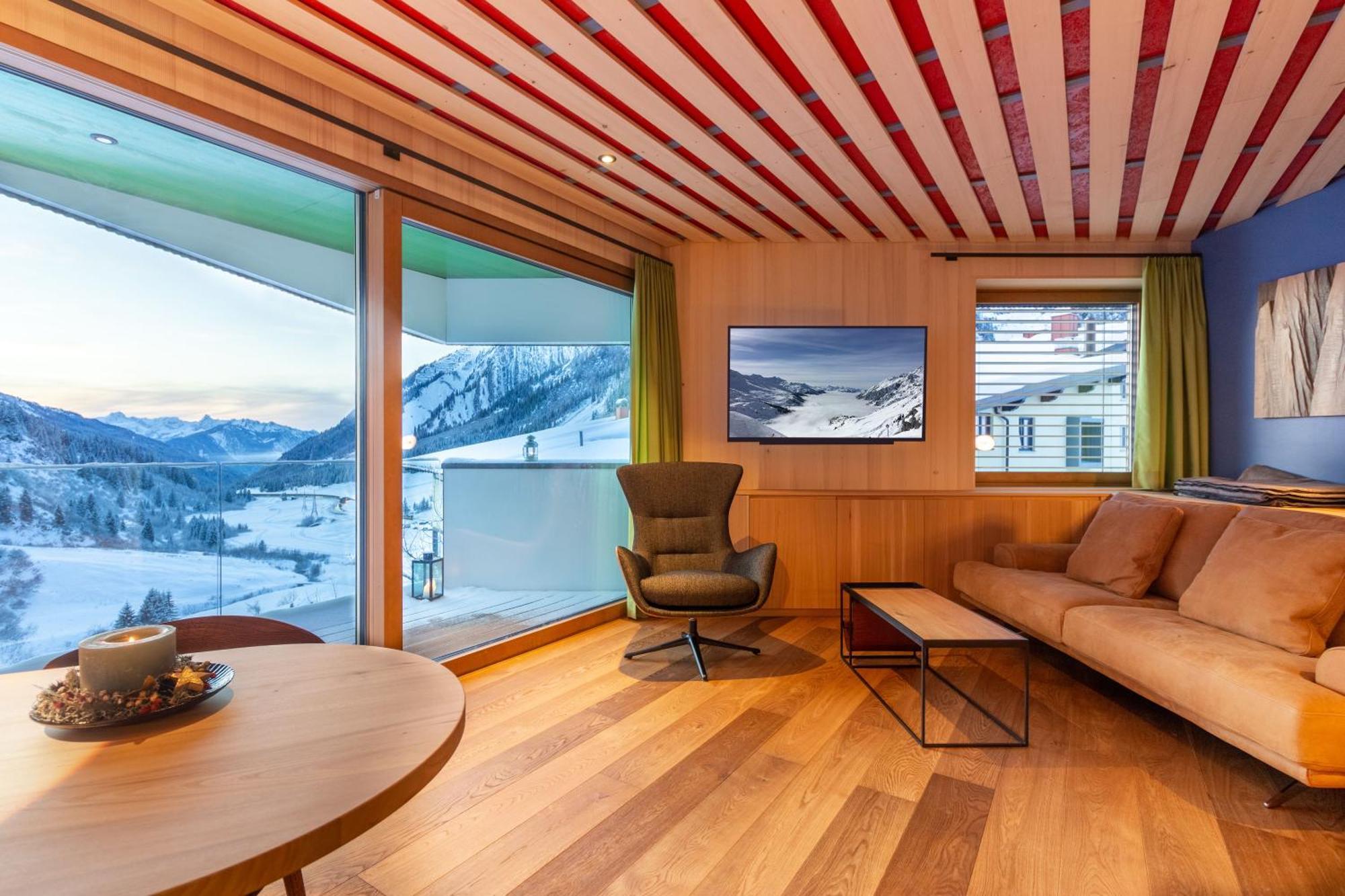 Wohlfuehlhotel Hubertushof Stuben am Arlberg Exterior foto